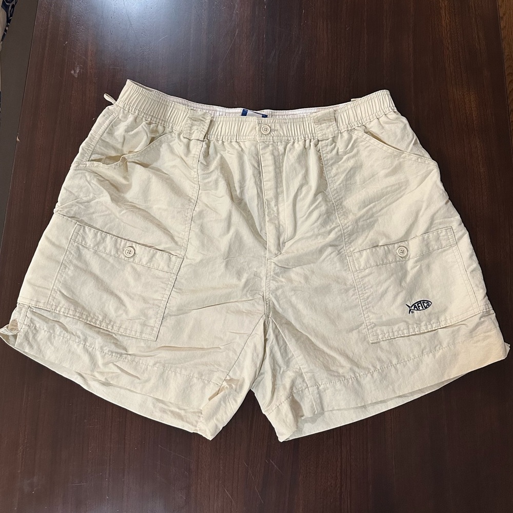 AFTCO fishing shorts size 42